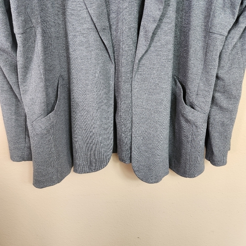 Torrid Gray Jersey Knit Open Front Blazer Jacket/18227254-Size 1 (1X) - Picture 4 of 8